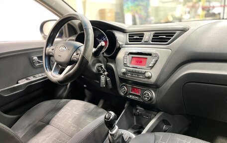 KIA Rio III рестайлинг, 2014 год, 950 000 рублей, 7 фотография