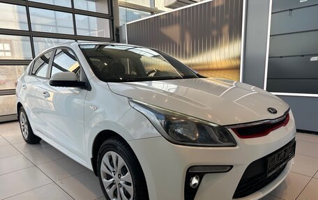 KIA Rio IV, 2017 год, 1 200 000 рублей, 3 фотография