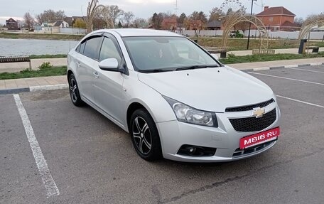 Chevrolet Cruze II, 2011 год, 820 000 рублей, 8 фотография