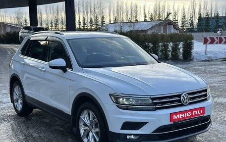 Volkswagen Tiguan II, 2019 год, 3 270 000 рублей, 3 фотография