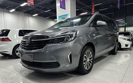 Buick GL8 III, 2021 год, 2 500 000 рублей, 2 фотография