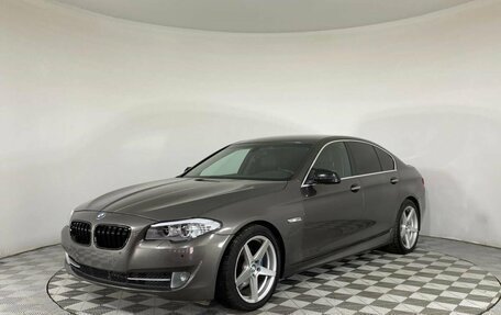 BMW 5 серия, 2013 год, 1 542 000 рублей, 1 фотография