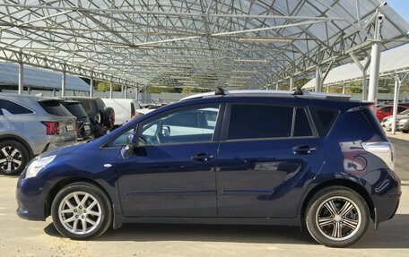 Toyota Verso I, 2010 год, 1 040 000 рублей, 4 фотография