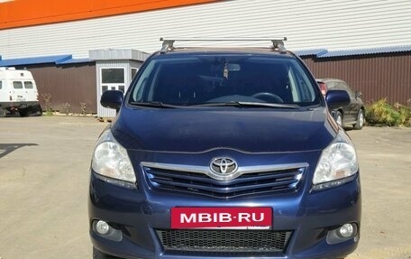 Toyota Verso I, 2010 год, 1 040 000 рублей, 5 фотография