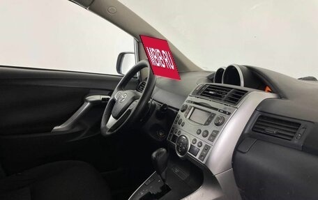 Toyota Verso I, 2010 год, 983 000 рублей, 17 фотография