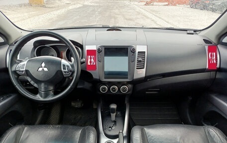 Mitsubishi Outlander III рестайлинг 3, 2007 год, 1 185 100 рублей, 14 фотография