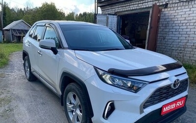 Toyota RAV4, 2019 год, 3 300 000 рублей, 1 фотография