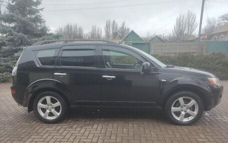 Mitsubishi Outlander III рестайлинг 3, 2008 год, 1 250 000 рублей, 9 фотография