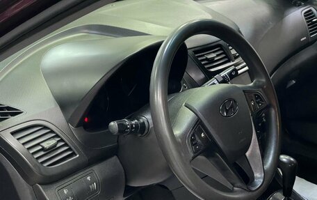 Hyundai Solaris II рестайлинг, 2013 год, 999 000 рублей, 9 фотография