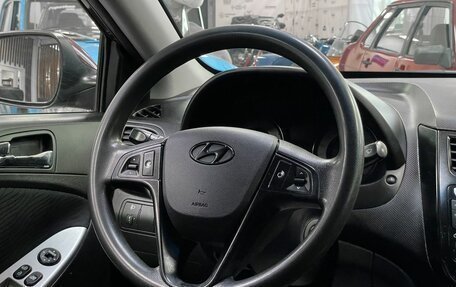 Hyundai Solaris II рестайлинг, 2013 год, 999 000 рублей, 21 фотография