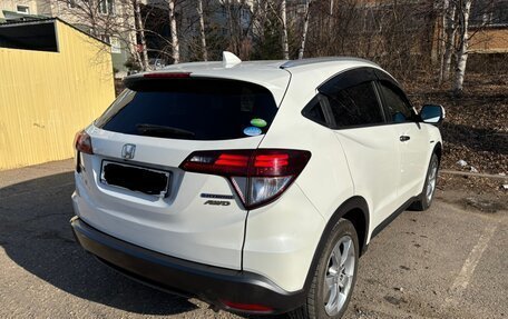 Honda Vezel, 2013 год, 1 350 000 рублей, 2 фотография