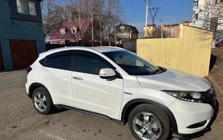 Honda Vezel, 2013 год, 1 350 000 рублей, 6 фотография