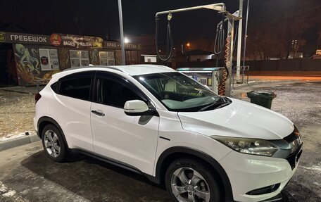 Honda Vezel, 2013 год, 1 350 000 рублей, 12 фотография