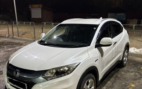 Honda Vezel, 2013 год, 1 350 000 рублей, 10 фотография