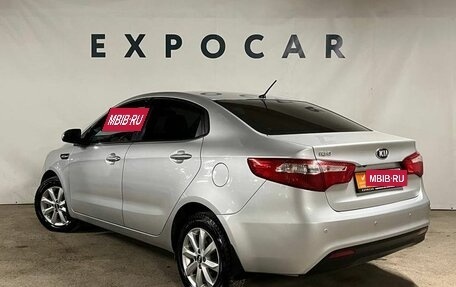 KIA Rio III рестайлинг, 2013 год, 940 000 рублей, 3 фотография