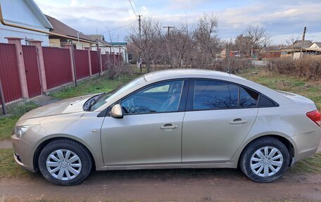 Chevrolet Cruze II, 2011 год, 930 000 рублей, 8 фотография