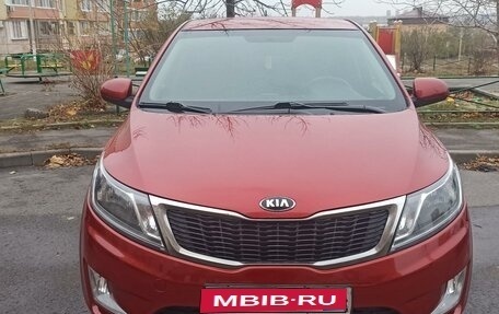 KIA Rio III рестайлинг, 2013 год, 1 020 000 рублей, 1 фотография