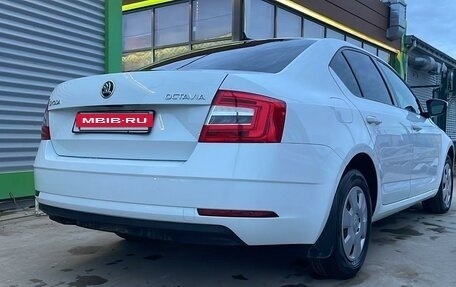 Skoda Octavia, 2018 год, 1 270 000 рублей, 4 фотография