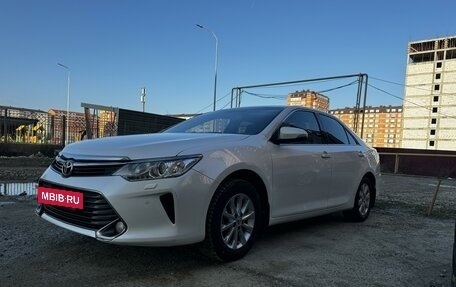 Toyota Camry, 2015 год, 2 200 000 рублей, 4 фотография