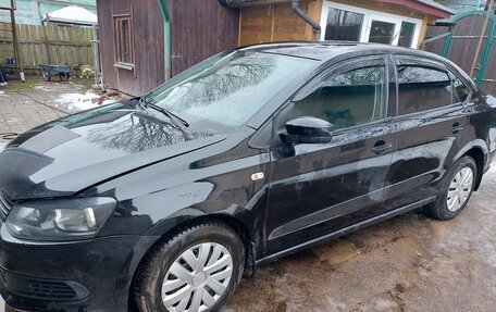 Volkswagen Polo VI (EU Market), 2012 год, 810 000 рублей, 2 фотография