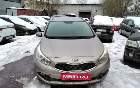 KIA cee'd III, 2012 год, 1 100 000 рублей, 2 фотография