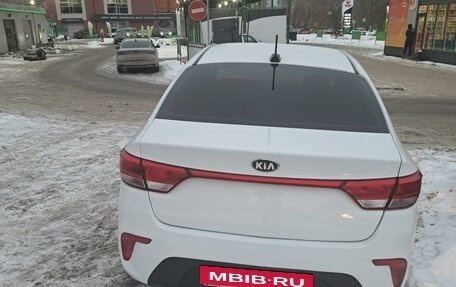 KIA Rio IV, 2017 год, 860 000 рублей, 8 фотография