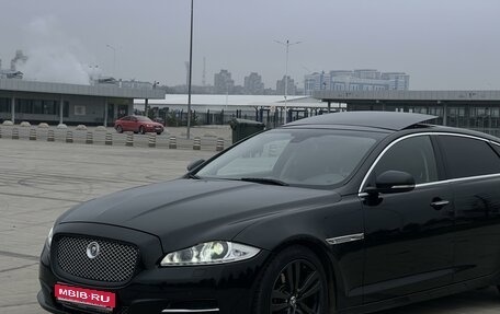 Jaguar XJ IV (X351), 2011 год, 1 фотография