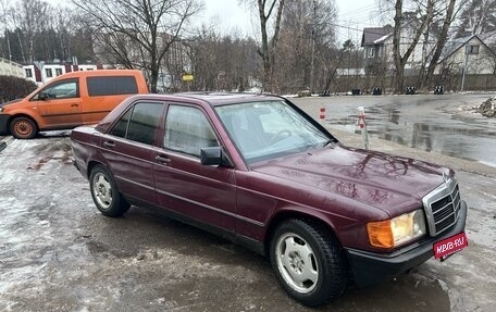 Mercedes-Benz 190 (W201), 1985 год, 360 000 рублей, 2 фотография