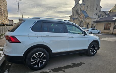 Volkswagen Tiguan II, 2019 год, 2 550 000 рублей, 12 фотография