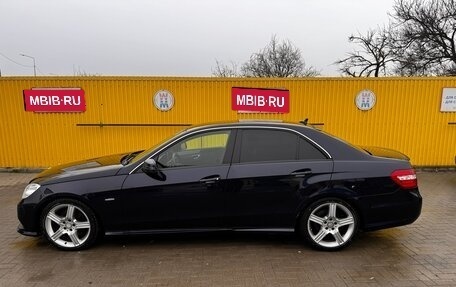 Mercedes-Benz E-Класс, 2012 год, 2 050 000 рублей, 5 фотография