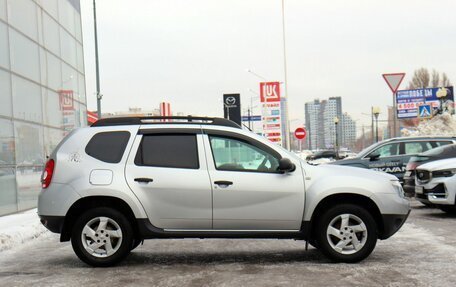 Renault Duster I рестайлинг, 2014 год, 1 000 000 рублей, 4 фотография