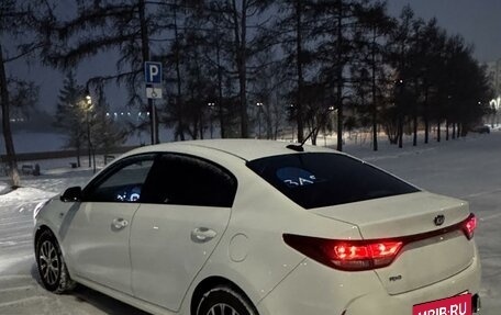 KIA Rio IV, 2020 год, 1 750 000 рублей, 2 фотография