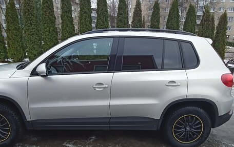 Volkswagen Tiguan I, 2011 год, 849 999 рублей, 6 фотография