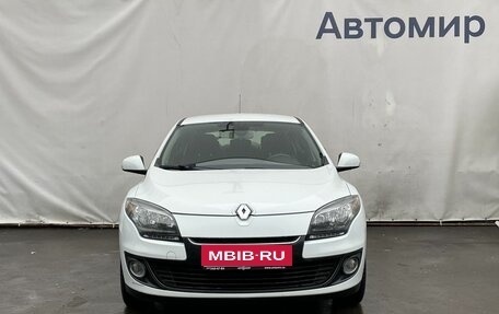 Renault Megane III, 2013 год, 909 900 рублей, 2 фотография