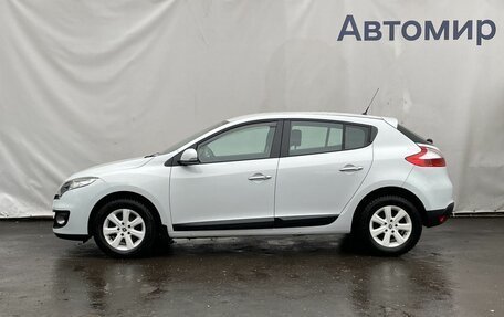 Renault Megane III, 2013 год, 909 900 рублей, 8 фотография