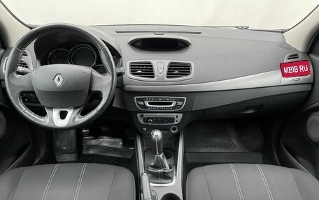 Renault Megane III, 2013 год, 909 900 рублей, 12 фотография