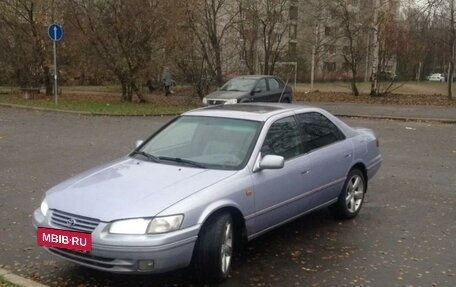 Toyota Camry, 1997 год, 370 000 рублей, 3 фотография