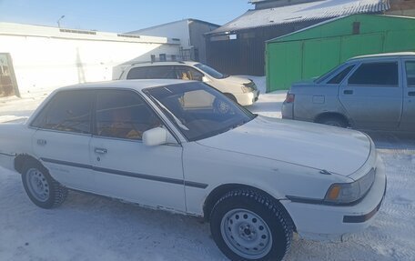 Toyota Camry, 1989 год, 265 000 рублей, 3 фотография