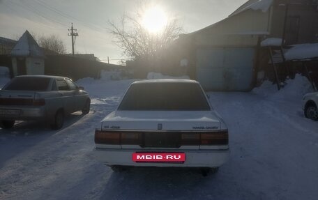 Toyota Camry, 1989 год, 265 000 рублей, 4 фотография