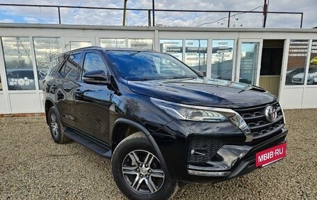 Toyota Fortuner II, 2021 год, 4 250 000 рублей, 2 фотография