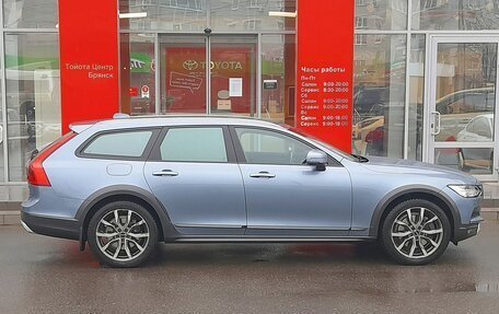 Volvo V90 Cross Country I рестайлинг, 2018 год, 3 149 000 рублей, 4 фотография