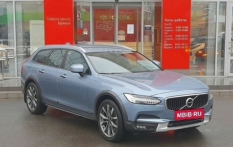 Volvo V90 Cross Country I рестайлинг, 2018 год, 3 149 000 рублей, 3 фотография