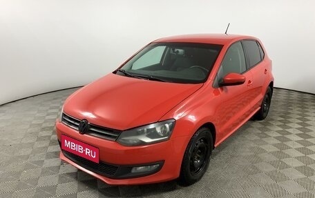 Volkswagen Polo VI (EU Market), 2011 год, 725 000 рублей, 1 фотография