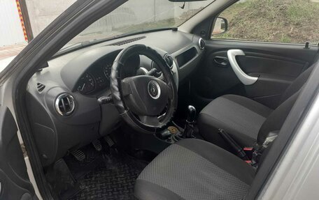 Renault Logan I, 2013 год, 460 000 рублей, 30 фотография