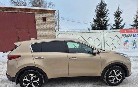 KIA Sportage IV рестайлинг, 2019 год, 2 150 000 рублей, 5 фотография