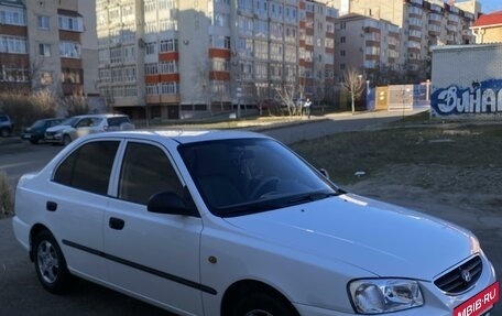 Hyundai Accent II, 2008 год, 745 000 рублей, 2 фотография