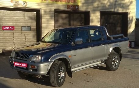 Mitsubishi L200 III рестайлинг, 2000 год, 700 000 рублей, 3 фотография