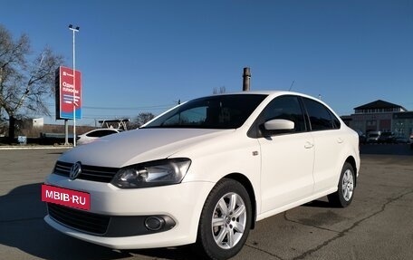 Volkswagen Polo VI (EU Market), 2011 год, 1 080 000 рублей, 3 фотография