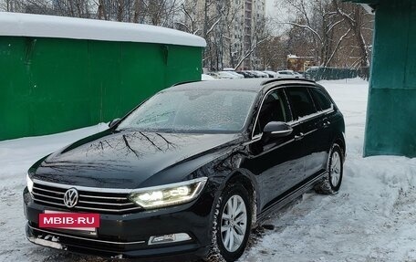 Volkswagen Passat B8 рестайлинг, 2019 год, 2 160 000 рублей, 30 фотография