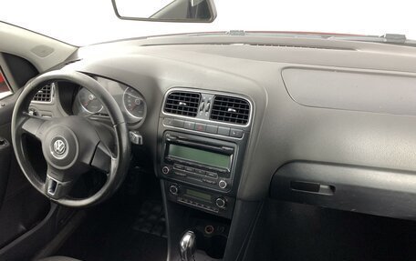 Volkswagen Polo VI (EU Market), 2011 год, 725 000 рублей, 11 фотография